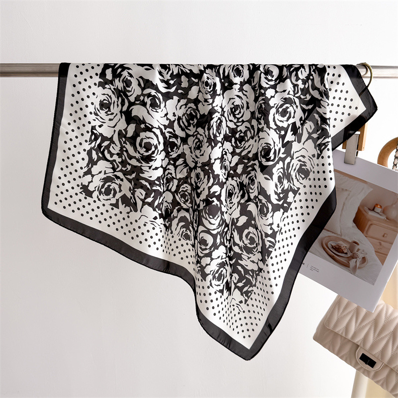 Luxury Bags China Wholesale - Foulards de luxe imprimés pour femmes,