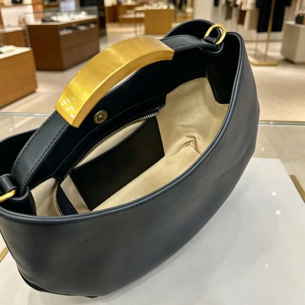 Sac seau demi-cercle pour femm - Luxury Bags Online avis et prix