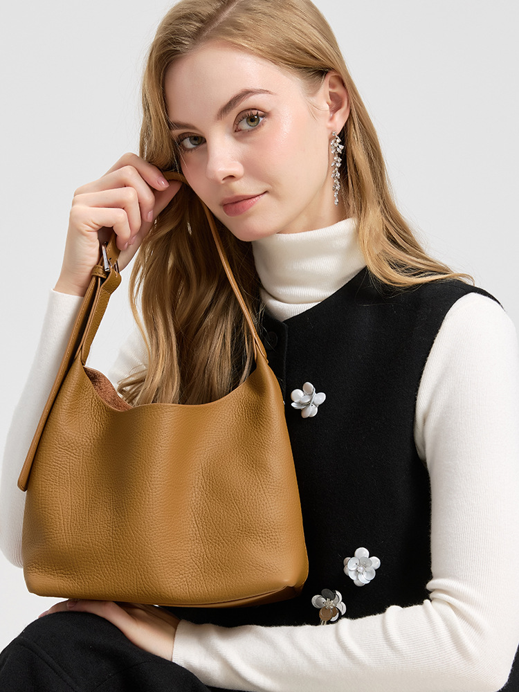YANATARI Sac à bandoulière en  - Luxury Bags Wholesale avis et prix