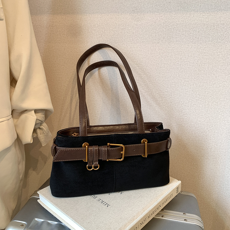 Nouveau Sac à Bandoulière de L - Luxury Bags That Are Vegan avis et prix